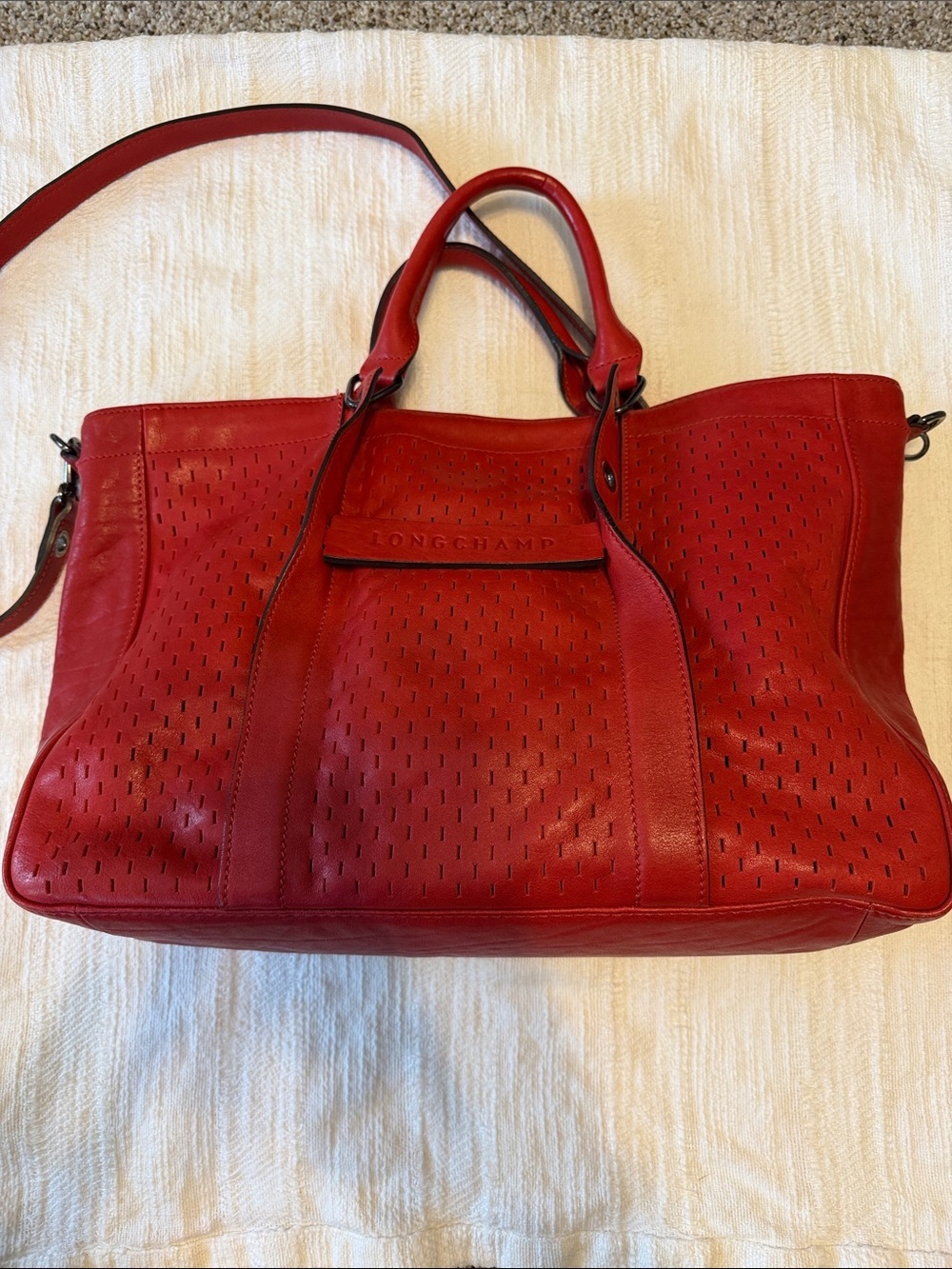Longchamp 3D Red Perforated Leather Tote with Top Handles & Cross Body Strap - Picture 7 of 16